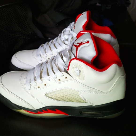 ⚡2X Host Pick⚡Air Jordan 5 Retro GS 'Fire Red' 2013 - Picture 2 of 10